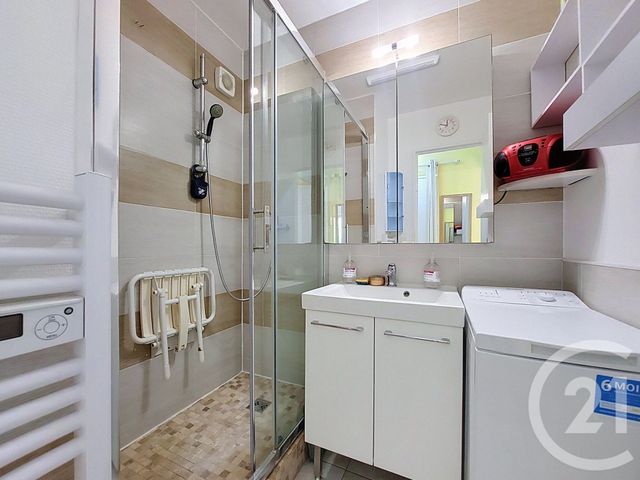 Appartement T2 à vendre - 2 pièces - 33.6 m2 - LE BARCARES - 66 - LANGUEDOC-ROUSSILLON - Century 21 Zénith