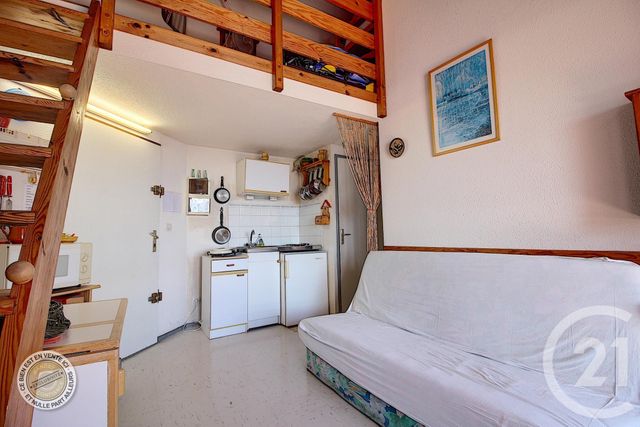 Appartement T3 à vendre - 3 pièces - 30.75 m2 - LE BARCARES - 66 - LANGUEDOC-ROUSSILLON - Century 21 Zénith Appartement T3 à vendre - 3 pièces - 30.75 m2 - LE BARCARES - 66 - LANGUEDOC-ROUSSILLON - Century 21 Zénith