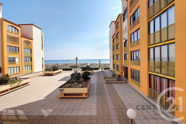 Appartement T2 à vendre - 2 pièces - 28.08 m2 - LE BARCARES - 66 - LANGUEDOC-ROUSSILLON - Century 21 Zénith Appartement T2 à vendre - 2 pièces - 28.08 m2 - LE BARCARES - 66 - LANGUEDOC-ROUSSILLON - Century 21 Zénith