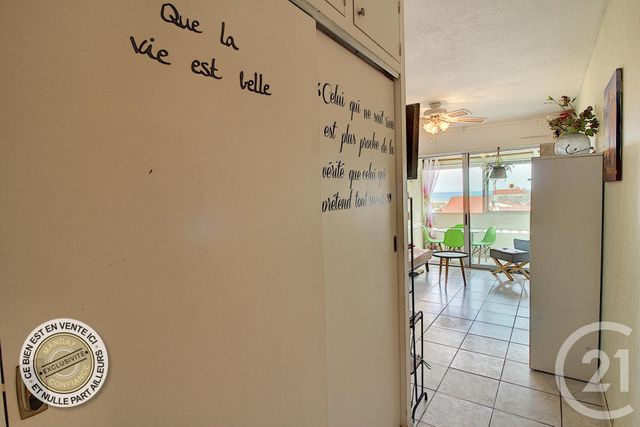 Studio à vendre - 1 pièce - 28.42 m2 - LE BARCARES - 66 - LANGUEDOC-ROUSSILLON - Century 21 Zénith Studio à vendre - 1 pièce - 28.42 m2 - LE BARCARES - 66 - LANGUEDOC-ROUSSILLON - Century 21 Zénith