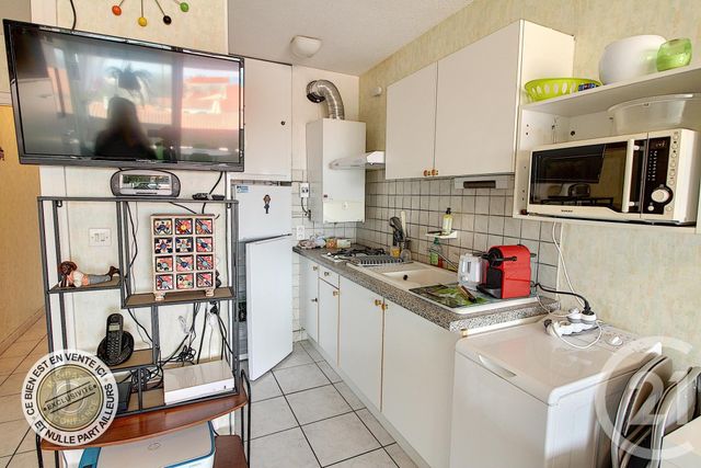 Studio à vendre - 1 pièce - 28.42 m2 - LE BARCARES - 66 - LANGUEDOC-ROUSSILLON - Century 21 Zénith Studio à vendre - 1 pièce - 28.42 m2 - LE BARCARES - 66 - LANGUEDOC-ROUSSILLON - Century 21 Zénith