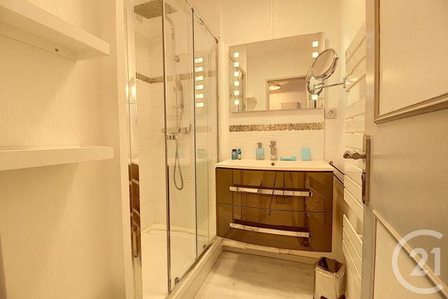 Afficher la photo en grand Appartement F2 à vendre - 2 pièces - 33.93 m2 - LE BARCARES - 66 - LANGUEDOC-ROUSSILLON - Century 21 Zénith