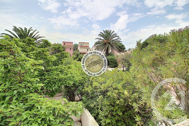 Appartement T3 à vendre - 3 pièces - 42.47 m2 - LE BARCARES - 66 - LANGUEDOC-ROUSSILLON - Century 21 Zénith Appartement T3 à vendre - 3 pièces - 42.47 m2 - LE BARCARES - 66 - LANGUEDOC-ROUSSILLON - Century 21 Zénith