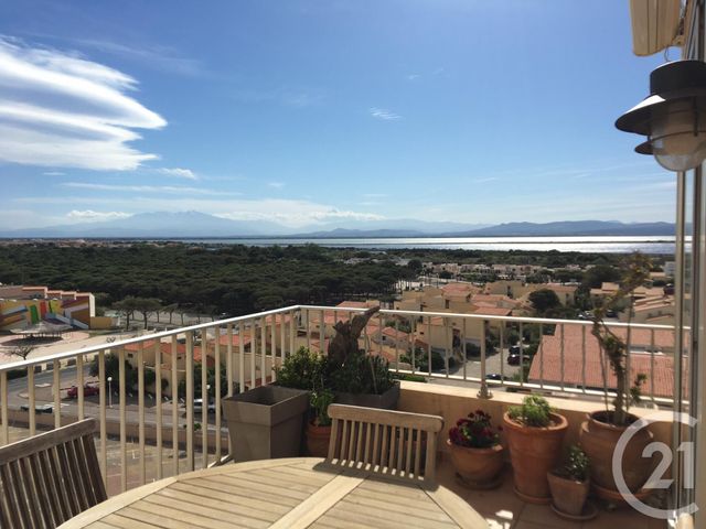 Appartement T3 à vendre - 3 pièces - 60.0 m2 - LE BARCARES - 66 - LANGUEDOC-ROUSSILLON - Century 21 Zénith Appartement T3 à vendre - 3 pièces - 60.0 m2 - LE BARCARES - 66 - LANGUEDOC-ROUSSILLON - Century 21 Zénith