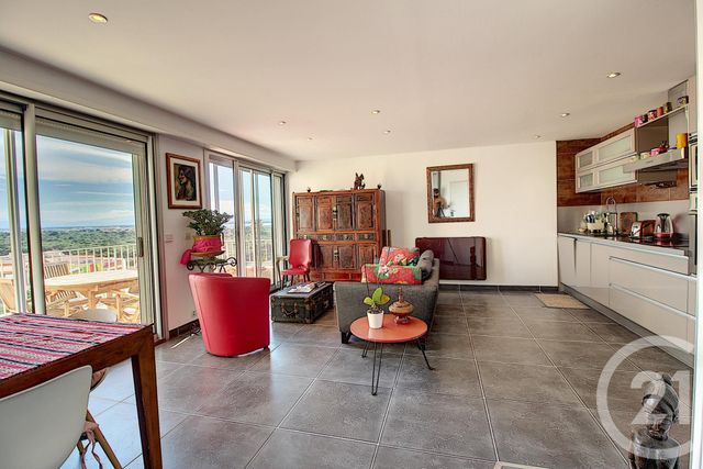 Appartement T3 à vendre - 3 pièces - 60.0 m2 - LE BARCARES - 66 - LANGUEDOC-ROUSSILLON - Century 21 Zénith Appartement T3 à vendre - 3 pièces - 60.0 m2 - LE BARCARES - 66 - LANGUEDOC-ROUSSILLON - Century 21 Zénith