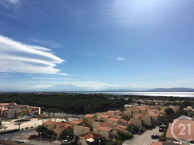 Appartement T3 à vendre - 3 pièces - 60.0 m2 - LE BARCARES - 66 - LANGUEDOC-ROUSSILLON - Century 21 Zénith Appartement T3 à vendre - 3 pièces - 60.0 m2 - LE BARCARES - 66 - LANGUEDOC-ROUSSILLON - Century 21 Zénith