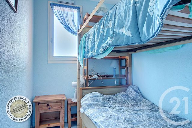 Appartement T3 à vendre - 3 pièces - 30.0 m2 - LE BARCARES - 66 - LANGUEDOC-ROUSSILLON - Century 21 Zénith Appartement T3 à vendre - 3 pièces - 30.0 m2 - LE BARCARES - 66 - LANGUEDOC-ROUSSILLON - Century 21 Zénith