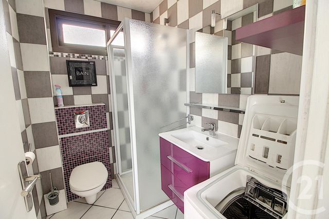 appartement à vendre - 2 pièces - 31.27 m2 - LE BARCARES - 66 - LANGUEDOC-ROUSSILLON - Century 21 Zénith appartement à vendre - 2 pièces - 31.27 m2 - LE BARCARES - 66 - LANGUEDOC-ROUSSILLON - Century 21 Zénith