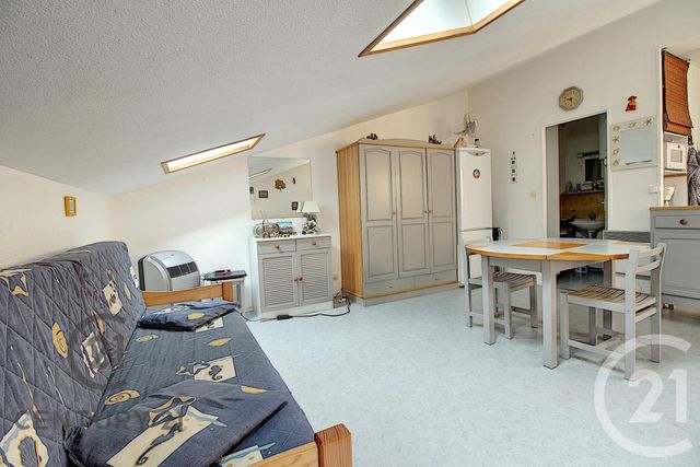 Appartement F1 à vendre - 1 pièce - 29.0 m2 - LE BARCARES - 66 - LANGUEDOC-ROUSSILLON - Century 21 Zénith Appartement F1 à vendre - 1 pièce - 29.0 m2 - LE BARCARES - 66 - LANGUEDOC-ROUSSILLON - Century 21 Zénith