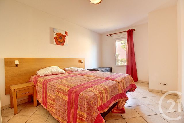 Afficher la photo en grand Appartement T4 à vendre - 4 pièces - 103.0 m2 - LE BARCARES - 66 - LANGUEDOC-ROUSSILLON - Century 21 Zénith
