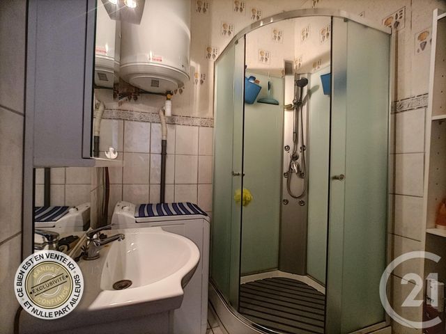 Afficher la photo en grand Appartement T4 à vendre - 4 pièces - 59.6 m2 - LE BARCARES - 66 - LANGUEDOC-ROUSSILLON - Century 21 Zénith