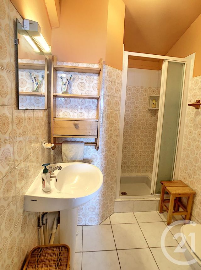 Afficher la photo en grand Appartement T2 à vendre - 2 pièces - 32.0 m2 - LE BARCARES - 66 - LANGUEDOC-ROUSSILLON - Century 21 Zénith