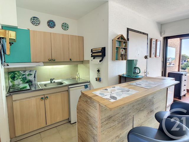 Afficher la photo en grand Appartement T2 à vendre - 2 pièces - 30.0 m2 - LE BARCARES - 66 - LANGUEDOC-ROUSSILLON - Century 21 Zénith
