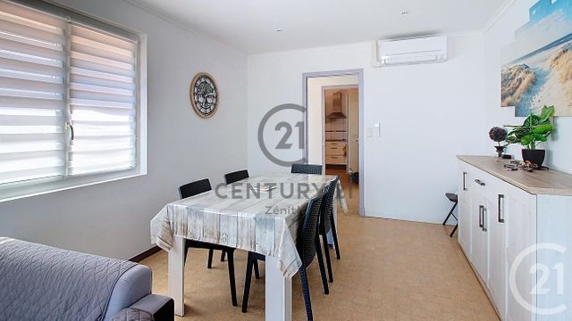 Afficher la photo en grand Appartement F4 à vendre - 4 pièces - 81.0 m2 - LE BARCARES - 66 - LANGUEDOC-ROUSSILLON - Century 21 Zénith