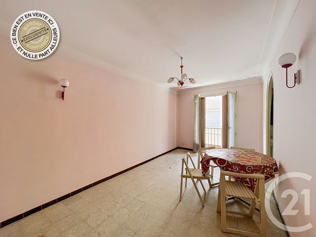 maison à vendre - 7 pièces - 110.0 m2 - ST LAURENT DE LA SALANQUE - 66 - LANGUEDOC-ROUSSILLON - Century 21 Zénith