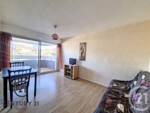 Appartement T2 à vendre - 3 pièces - 28.12 m2 - LE BARCARES - 66 - LANGUEDOC-ROUSSILLON - Century 21 Zénith