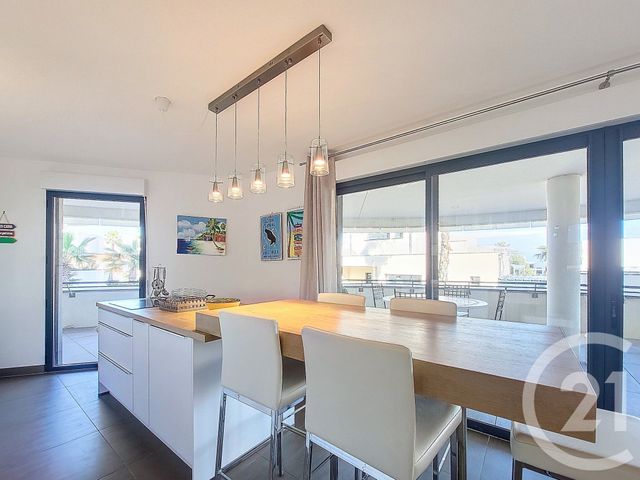Appartement T4 à vendre - 4 pièces - 95.6 m2 - LE BARCARES - 66 - LANGUEDOC-ROUSSILLON - Century 21 Zénith