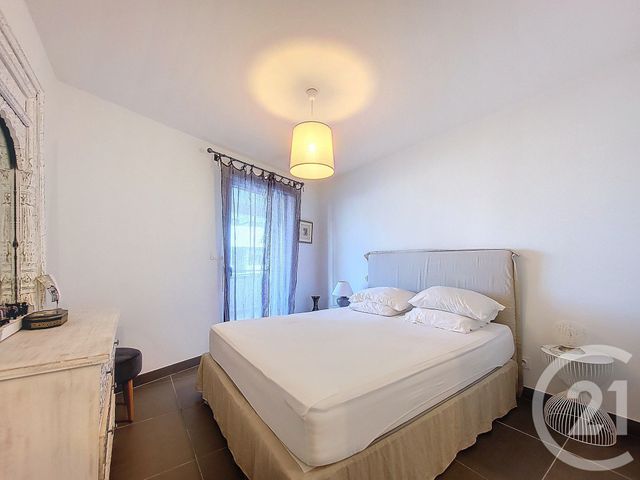 Appartement T4 à vendre - 4 pièces - 95.6 m2 - LE BARCARES - 66 - LANGUEDOC-ROUSSILLON - Century 21 Zénith