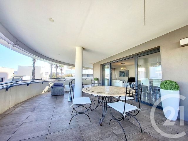 Appartement T4 à vendre - 4 pièces - 95.6 m2 - LE BARCARES - 66 - LANGUEDOC-ROUSSILLON - Century 21 Zénith