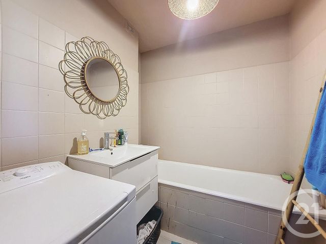 Appartement T3 à vendre - 3 pièces - 44.1 m2 - LE BARCARES - 66 - LANGUEDOC-ROUSSILLON - Century 21 Zénith