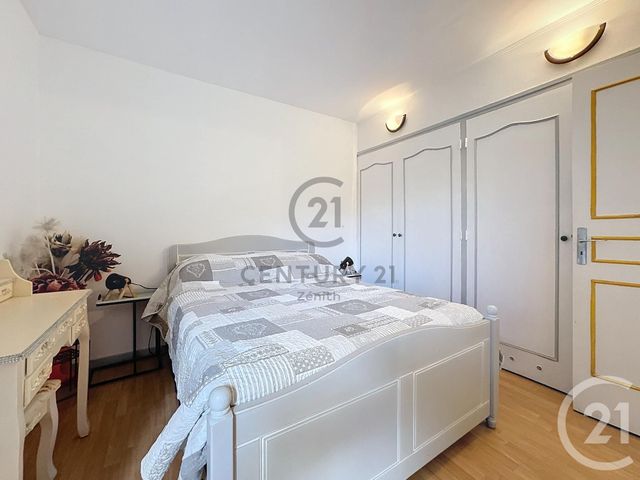 Appartement F2 à vendre - 2 pièces - 34.23 m2 - LE BARCARES - 66 - LANGUEDOC-ROUSSILLON - Century 21 Zénith
