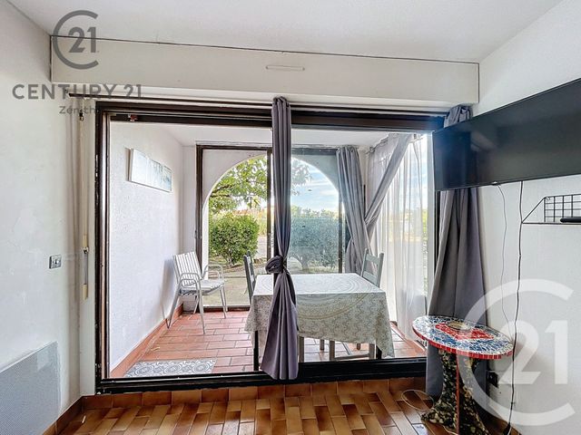 Afficher la photo en grand Appartement Studio cabine à vendre - 2 pièces - 27.02 m2 - LE BARCARES - 66 - LANGUEDOC-ROUSSILLON - Century 21 Zénith