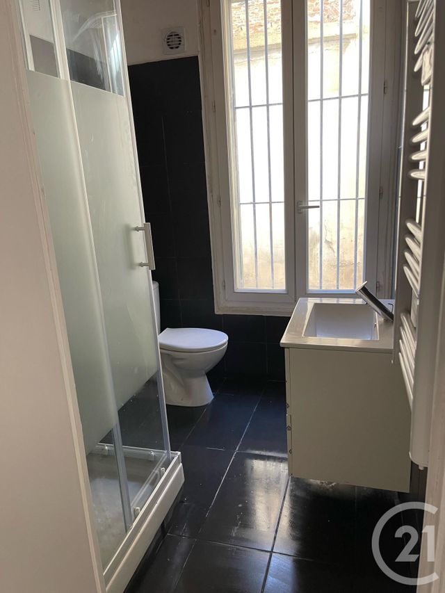 Afficher la photo en grand immeuble à vendre - 602.0 m2 - ST LAURENT DE LA SALANQUE - 66 - LANGUEDOC-ROUSSILLON - Century 21 Zénith