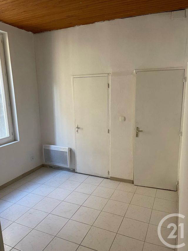 Afficher la photo en grand immeuble à vendre - 602.0 m2 - ST LAURENT DE LA SALANQUE - 66 - LANGUEDOC-ROUSSILLON - Century 21 Zénith