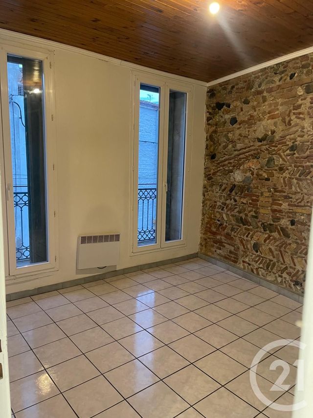 Afficher la photo en grand immeuble à vendre - 602.0 m2 - ST LAURENT DE LA SALANQUE - 66 - LANGUEDOC-ROUSSILLON - Century 21 Zénith