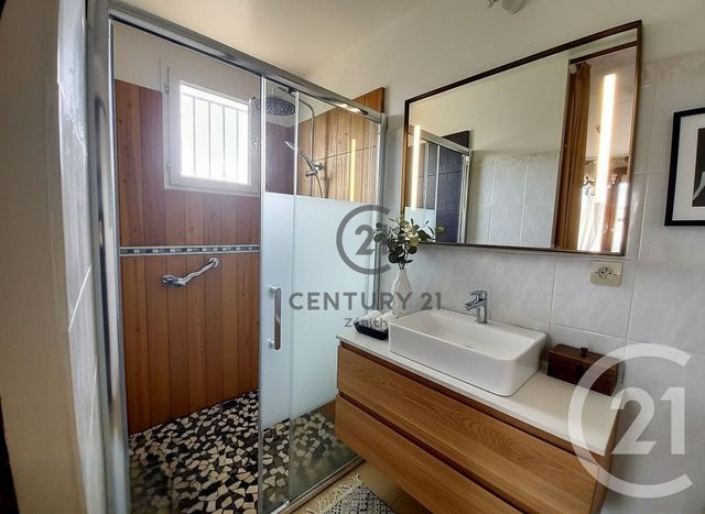 maison à vendre - 5 pièces - 130.0 m2 - ST LAURENT DE LA SALANQUE - 66 - LANGUEDOC-ROUSSILLON - Century 21 Zénith