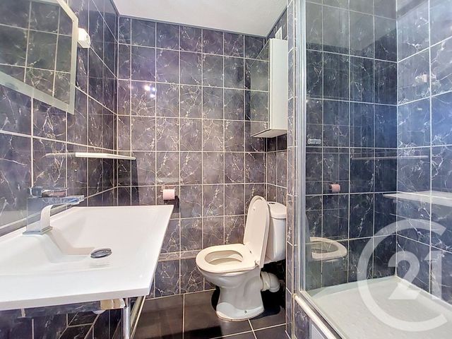 Appartement T2 à vendre - 2 pièces - 28.3 m2 - LE BARCARES - 66 - LANGUEDOC-ROUSSILLON - Century 21 Zénith