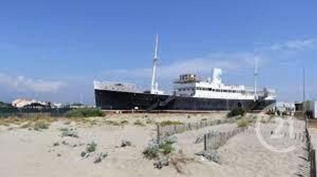 Appartement F2 à vendre - 2 pièces - 30.8 m2 - LE BARCARES - 66 - LANGUEDOC-ROUSSILLON - Century 21 Zénith