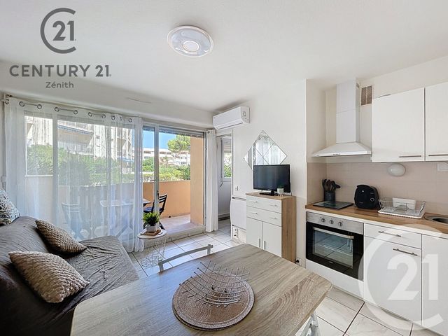 Afficher la photo en grand Appartement F2 à vendre - 2 pièces - 29.05 m2 - LEUCATE - 11 - LANGUEDOC-ROUSSILLON - Century 21 Zénith