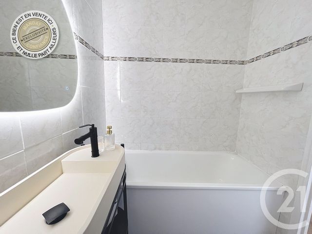 Appartement Duplex à vendre - 3 pièces - 60.0 m2 - LE BARCARES - 66 - LANGUEDOC-ROUSSILLON - Century 21 Zénith