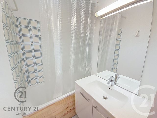 Appartement F2 à vendre - 2 pièces - 30.17 m2 - LE BARCARES - 66 - LANGUEDOC-ROUSSILLON - Century 21 Zénith