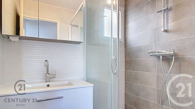 Appartement F2 à vendre - 2 pièces - 30.25 m2 - LE BARCARES - 66 - LANGUEDOC-ROUSSILLON - Century 21 Zénith