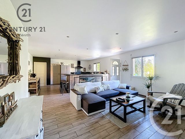 Afficher la photo en grand maison à vendre - 4 pièces - 121.48 m2 - ST LAURENT DE LA SALANQUE - 66 - LANGUEDOC-ROUSSILLON - Century 21 Zénith