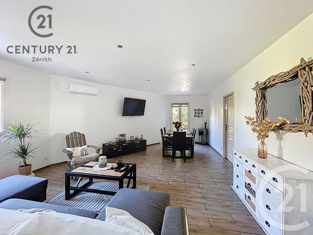 Afficher la photo en grand maison à vendre - 4 pièces - 121.48 m2 - ST LAURENT DE LA SALANQUE - 66 - LANGUEDOC-ROUSSILLON - Century 21 Zénith