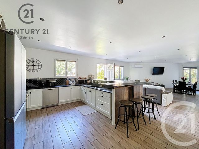Afficher la photo en grand maison à vendre - 4 pièces - 121.48 m2 - ST LAURENT DE LA SALANQUE - 66 - LANGUEDOC-ROUSSILLON - Century 21 Zénith