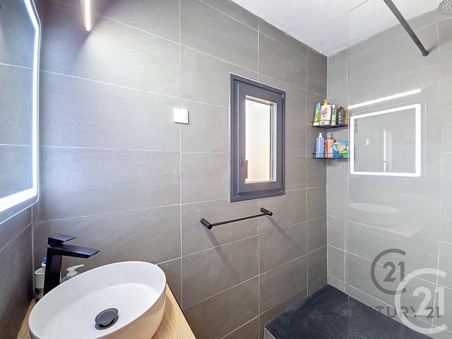 Appartement T3 à vendre - 3 pièces - 56.33 m2 - LE BARCARES - 66 - LANGUEDOC-ROUSSILLON - Century 21 Zénith