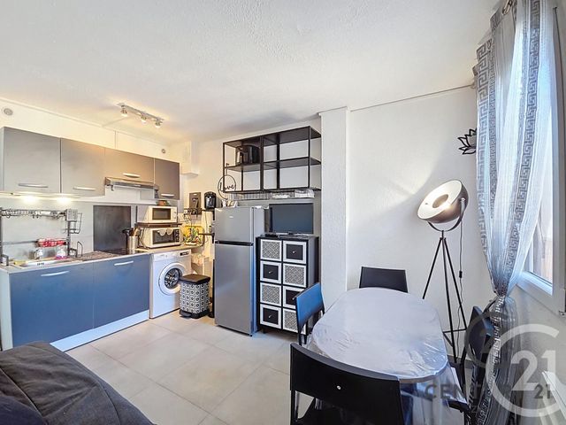 Appartement T2 à vendre - 2 pièces - 26.66 m2 - LE BARCARES - 66 - LANGUEDOC-ROUSSILLON - Century 21 Zénith
