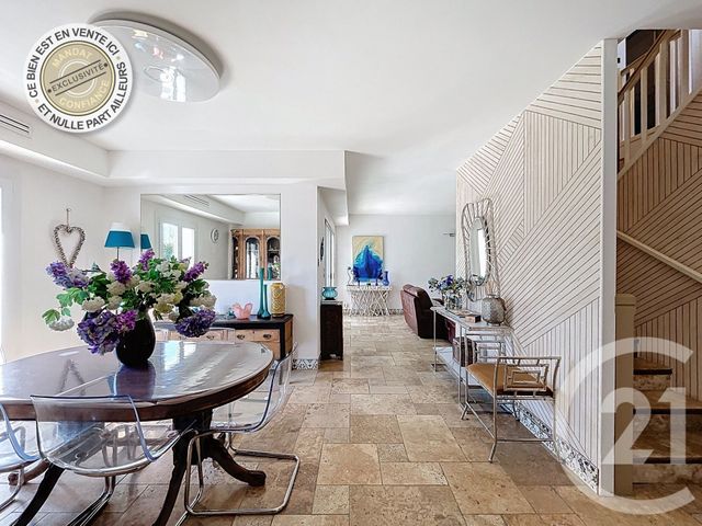 maison à vendre - 6 pièces - 159.36 m2 - ST LAURENT DE LA SALANQUE - 66 - LANGUEDOC-ROUSSILLON - Century 21 Zénith