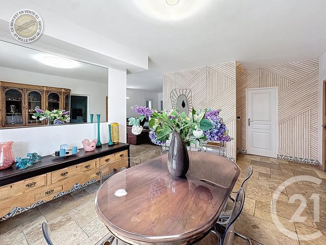maison à vendre - 6 pièces - 159.36 m2 - ST LAURENT DE LA SALANQUE - 66 - LANGUEDOC-ROUSSILLON - Century 21 Zénith