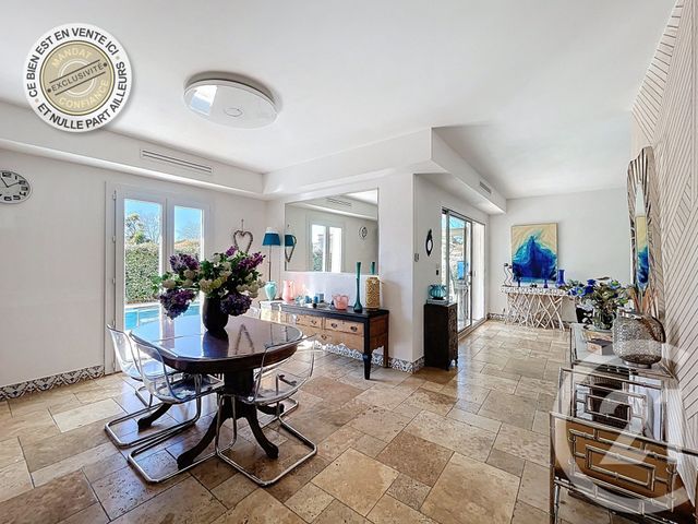 maison à vendre - 6 pièces - 159.36 m2 - ST LAURENT DE LA SALANQUE - 66 - LANGUEDOC-ROUSSILLON - Century 21 Zénith