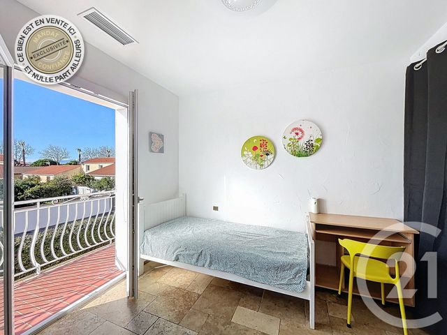 maison à vendre - 6 pièces - 159.36 m2 - ST LAURENT DE LA SALANQUE - 66 - LANGUEDOC-ROUSSILLON - Century 21 Zénith