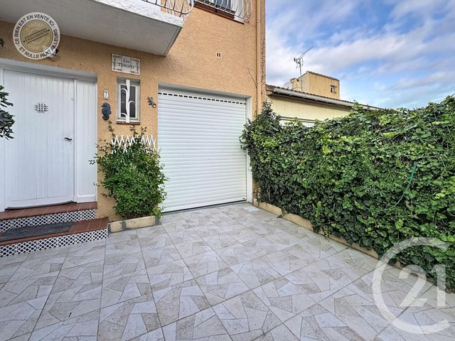 maison à vendre - 6 pièces - 159.36 m2 - ST LAURENT DE LA SALANQUE - 66 - LANGUEDOC-ROUSSILLON - Century 21 Zénith