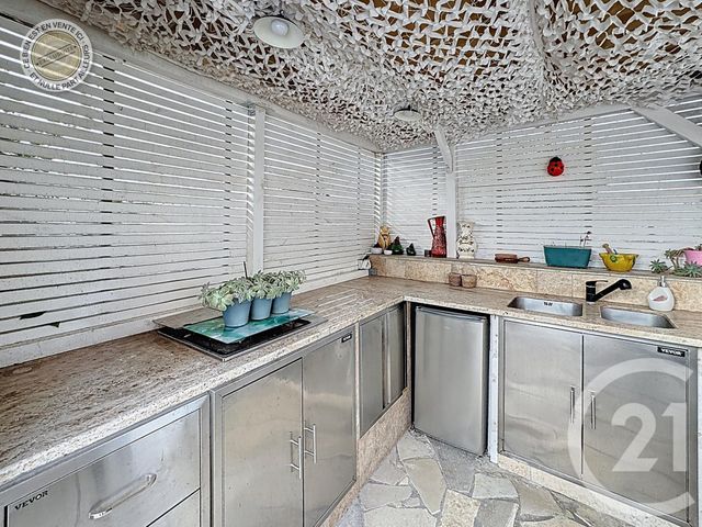 maison à vendre - 6 pièces - 159.36 m2 - ST LAURENT DE LA SALANQUE - 66 - LANGUEDOC-ROUSSILLON - Century 21 Zénith