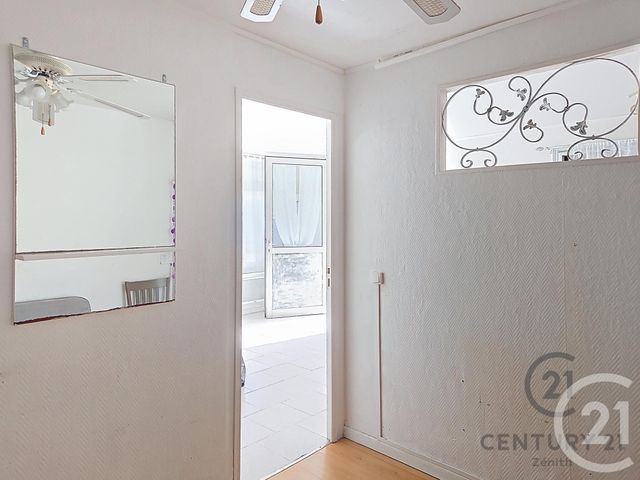 Appartement T2 à vendre - 2 pièces - 33.88 m2 - PORT LEUCATE - 11 - LANGUEDOC-ROUSSILLON - Century 21 Zénith
