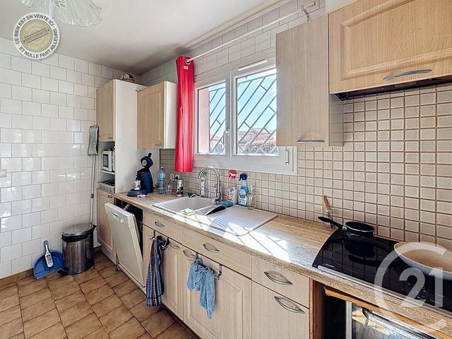 maison à vendre - 3 pièces - 96.92 m2 - ST LAURENT DE LA SALANQUE - 66 - LANGUEDOC-ROUSSILLON - Century 21 Zénith