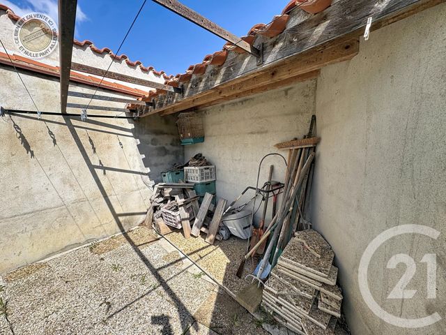 maison à vendre - 3 pièces - 96.92 m2 - ST LAURENT DE LA SALANQUE - 66 - LANGUEDOC-ROUSSILLON - Century 21 Zénith